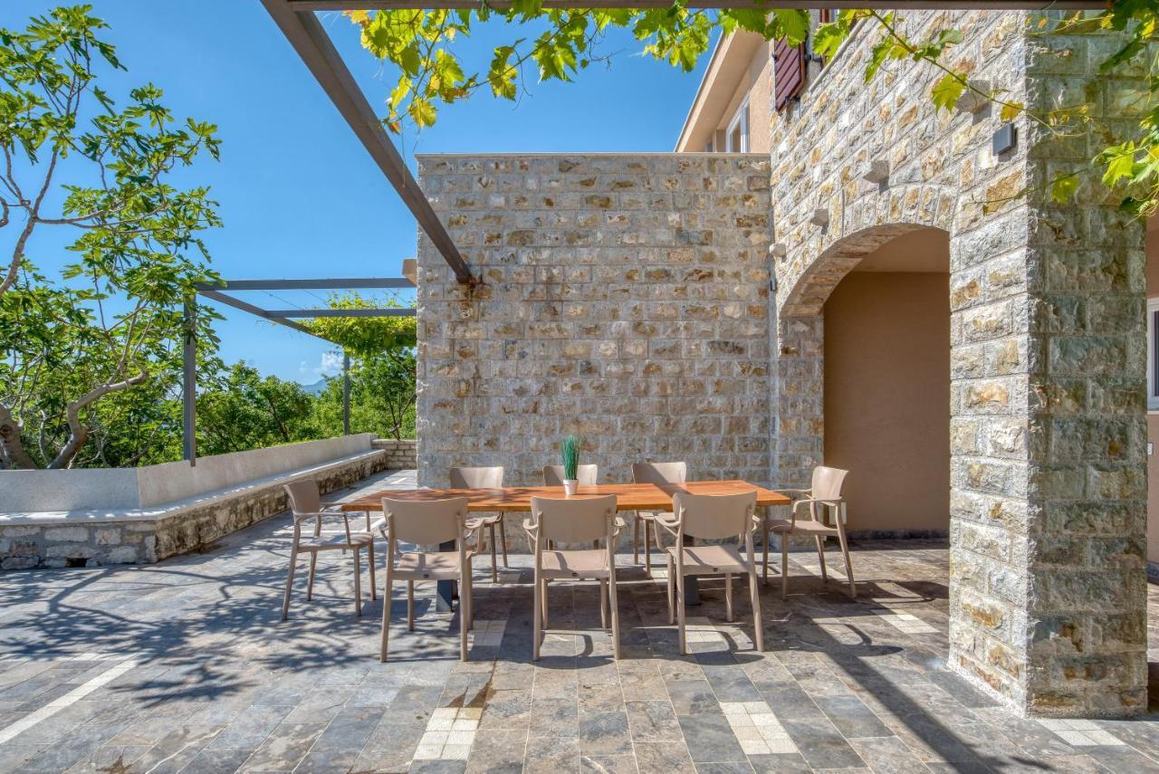 Old Stone Villa Vrba Ilha Sveti Stefan Exterior foto